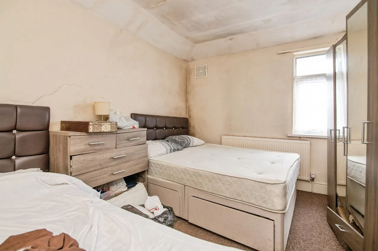 Bearwood Road, Smethwick, B66, photo 6