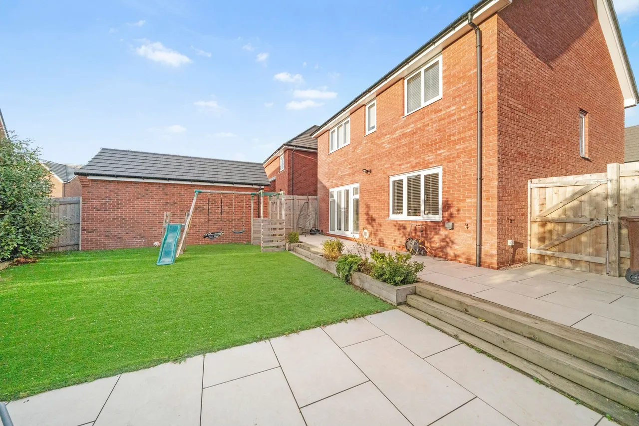 Thompson Farm Meadow, Lowton, Warrington, Warrington, WA3 2UJ, photo 20