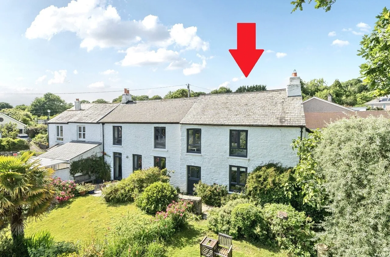 3 bed property for sale — 3 Rose Cottages, Harrowbarrow, Callington, Cornwall, PL17