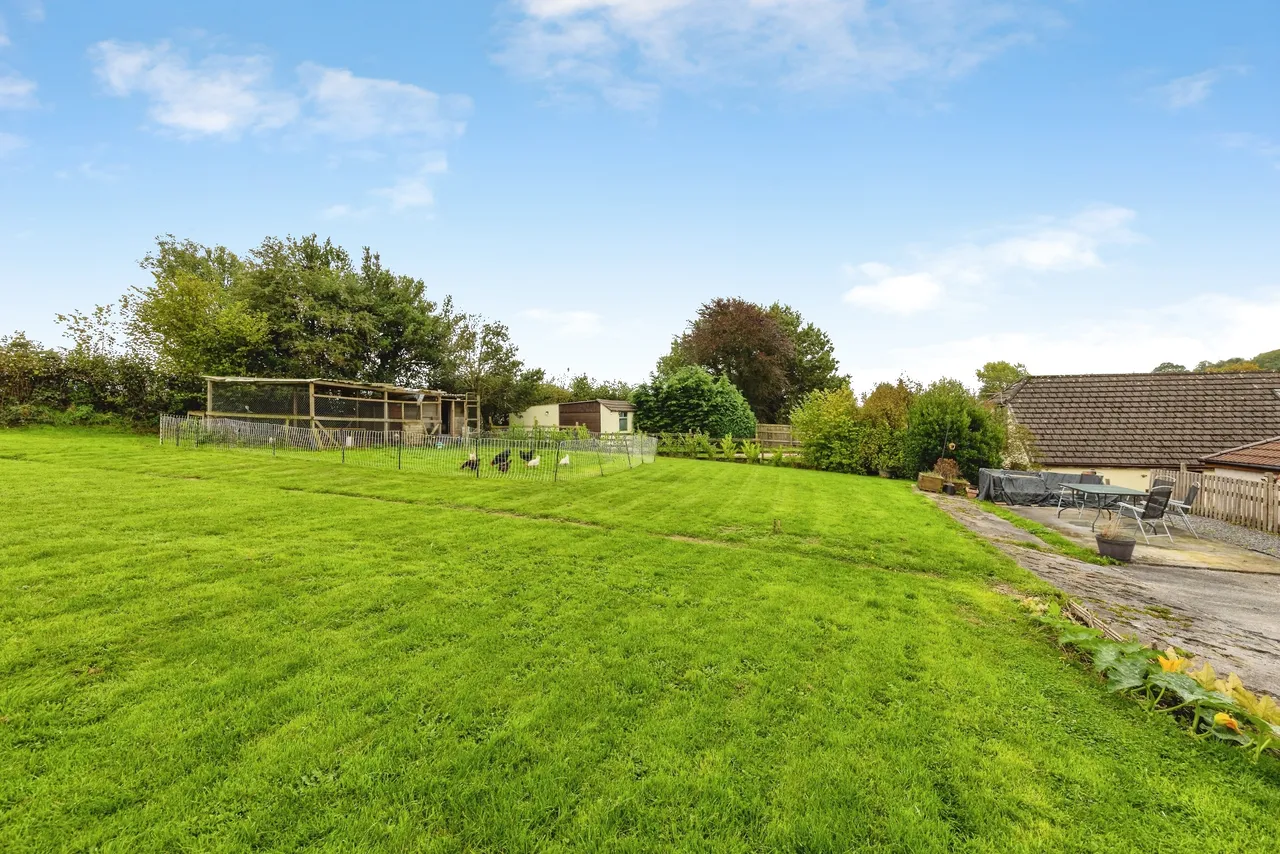 Capel Seion Road, Llanelli, SA15, photo 41