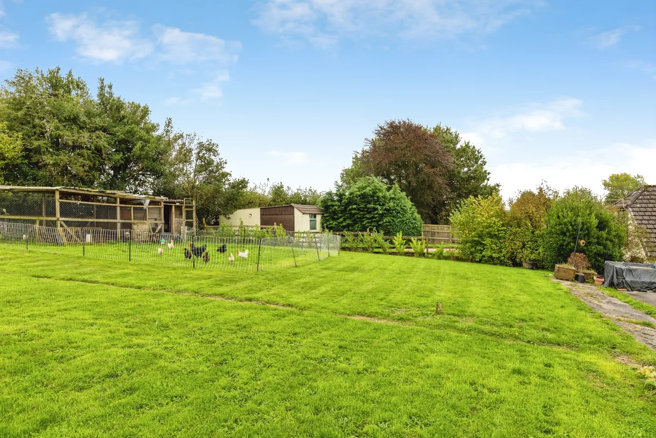 Capel Seion Road, Llanelli, SA15, photo 39