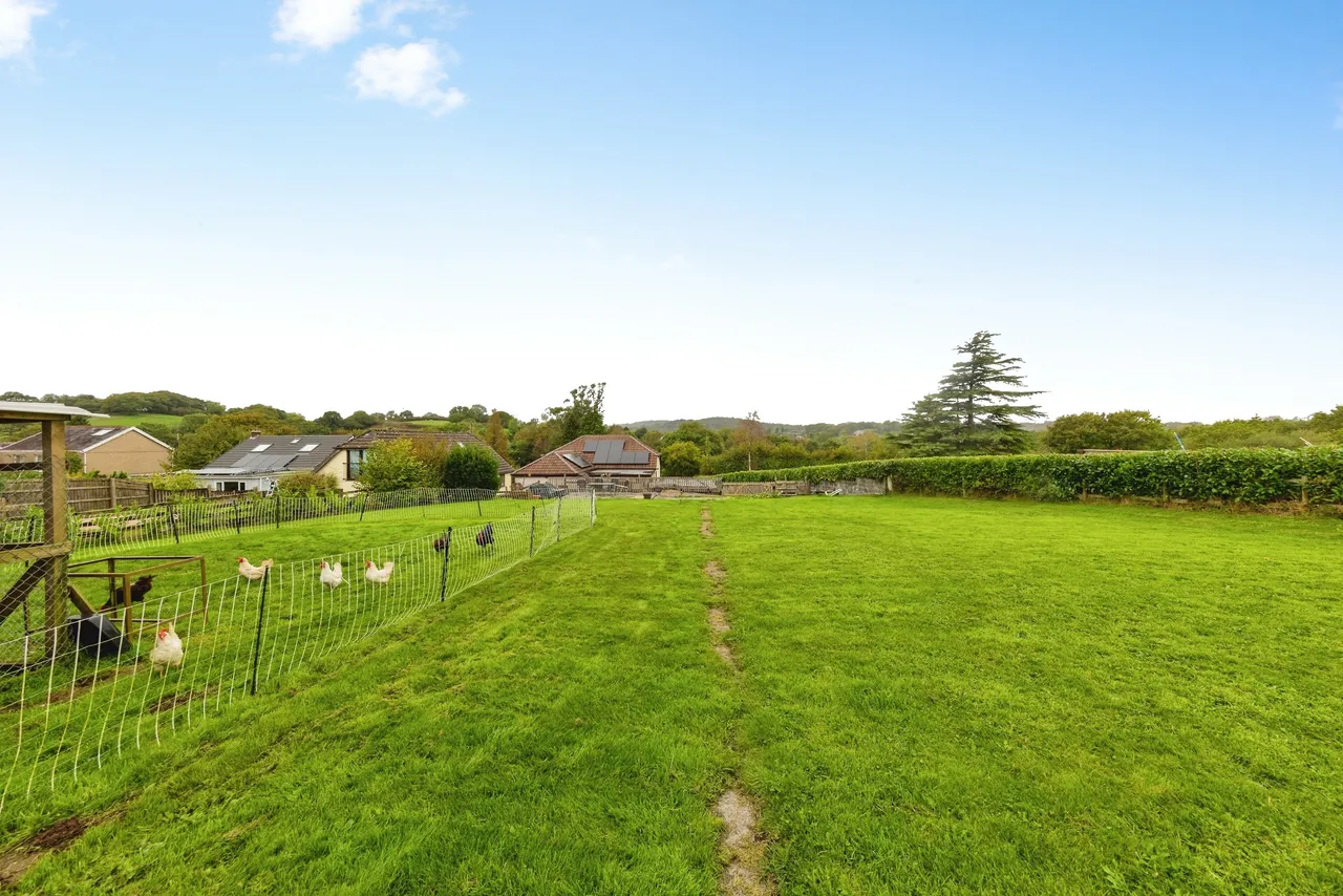 Capel Seion Road, Llanelli, SA15, photo 40