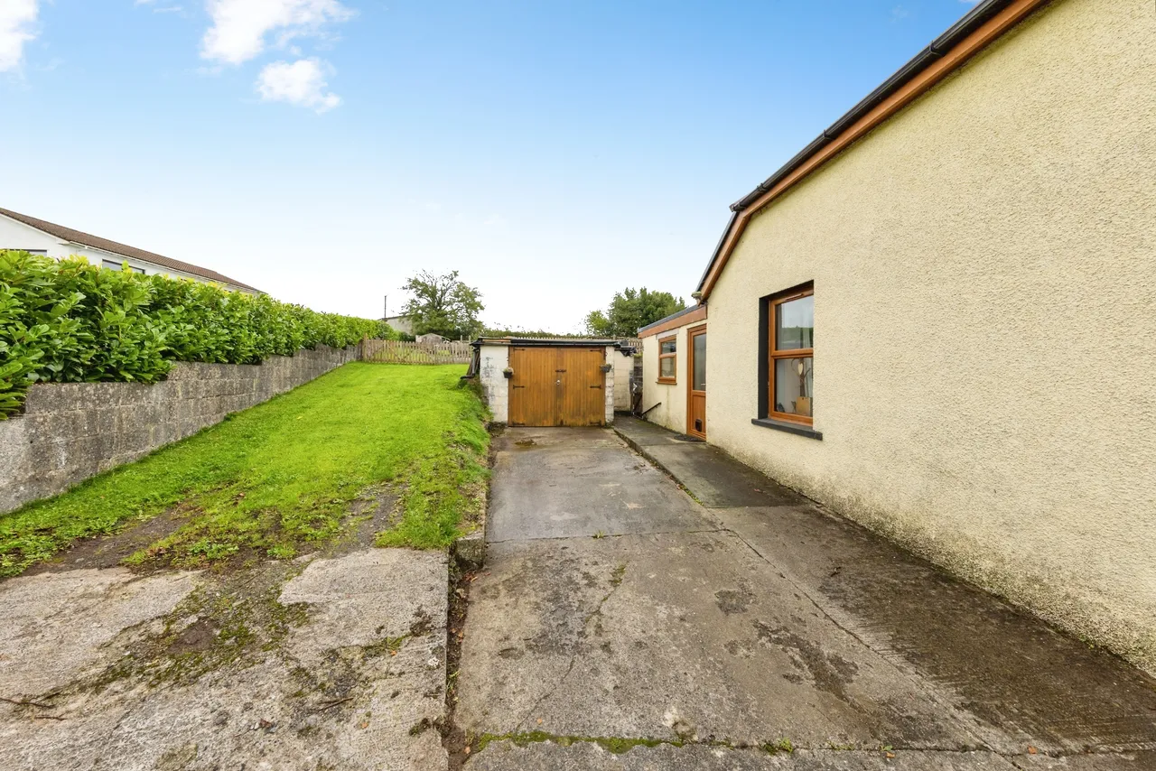 Capel Seion Road, Llanelli, SA15, photo 46