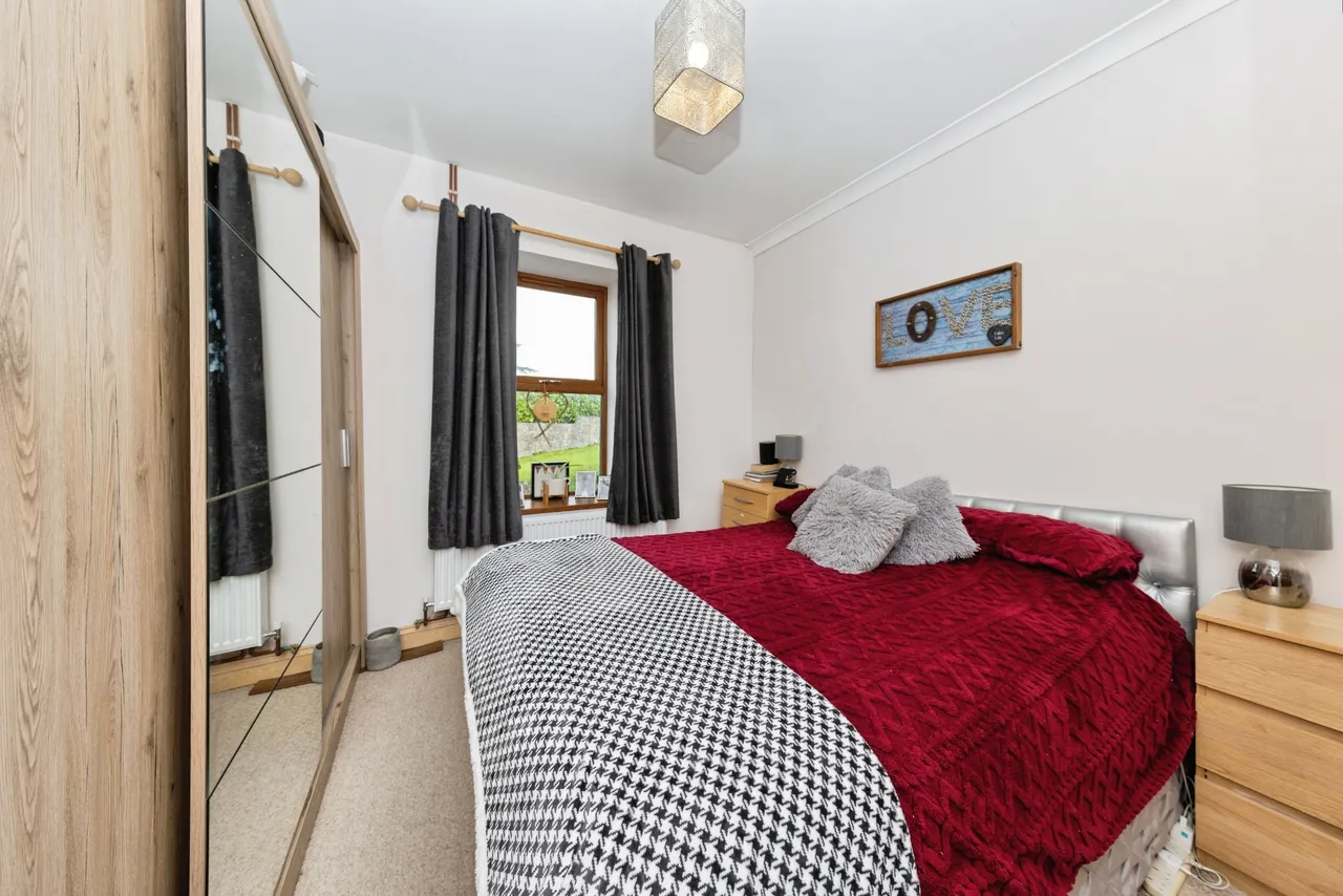 Capel Seion Road, Llanelli, SA15, photo 24