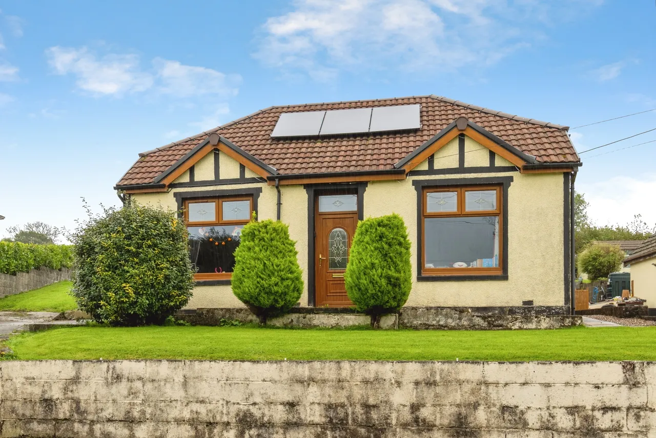 Capel Seion Road, Llanelli, SA15, photo 43