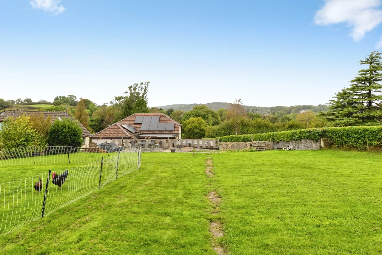 Capel Seion Road, Llanelli, SA15, photo 35