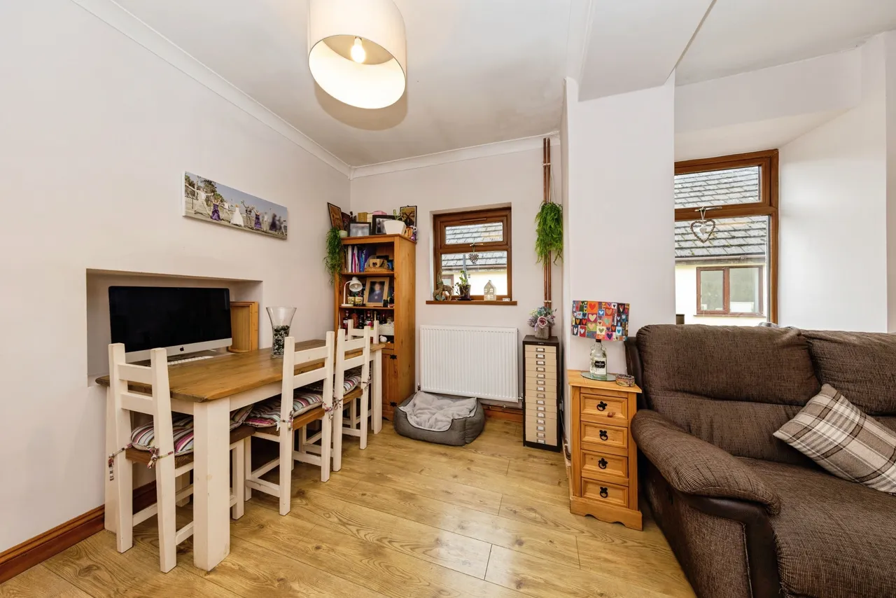 Capel Seion Road, Llanelli, SA15, photo 19