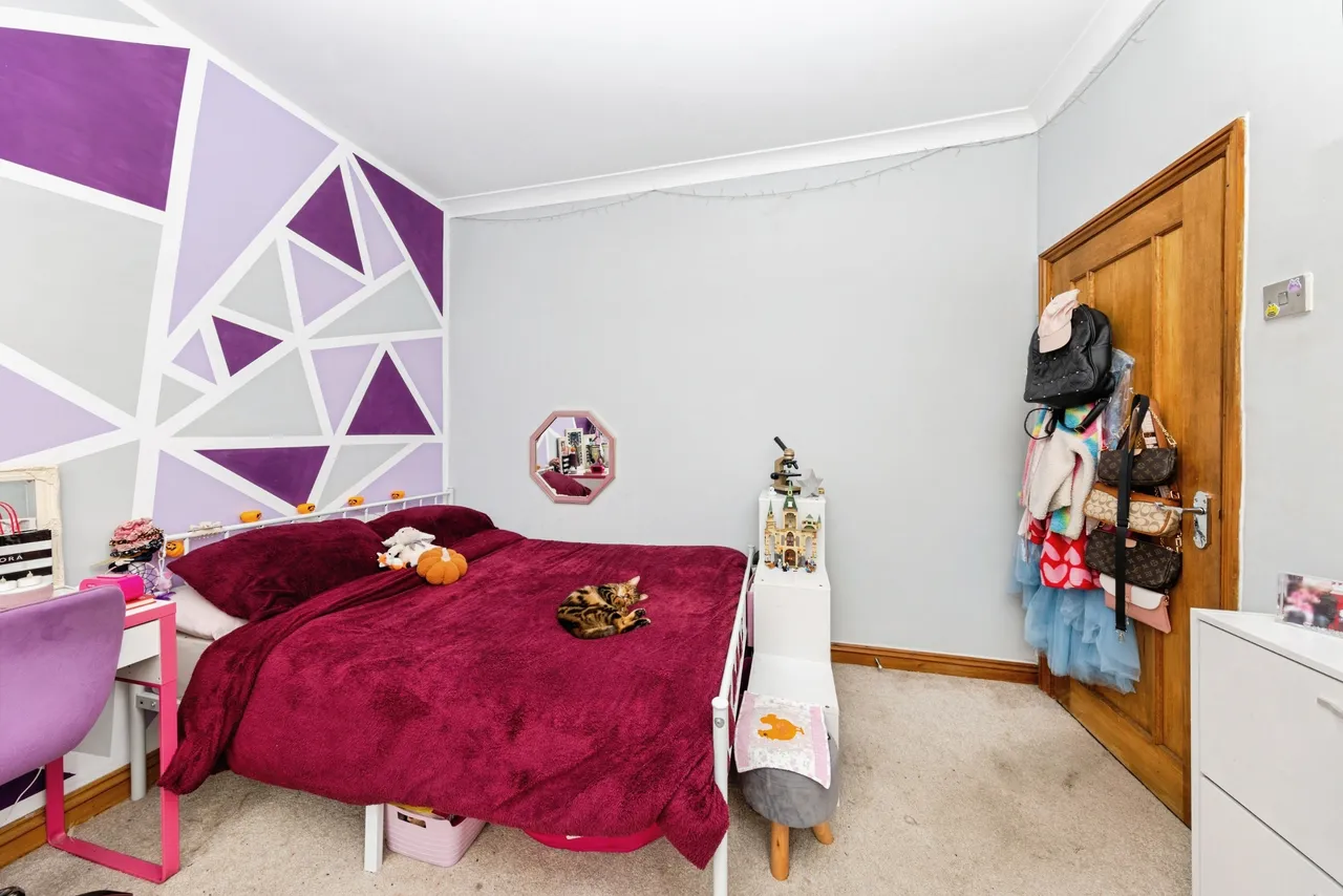 Capel Seion Road, Llanelli, SA15, photo 32