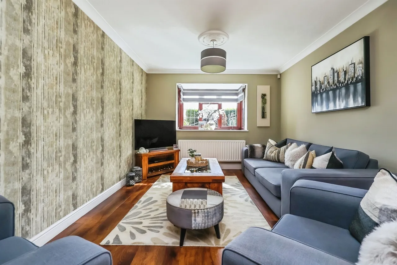 Adams Court, Ilkeston, DE7, photo 5