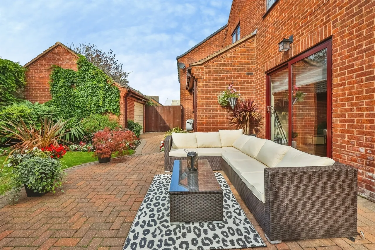 Adams Court, Ilkeston, DE7, photo 26
