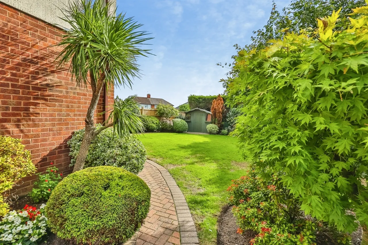Adams Court, Ilkeston, DE7, photo 27