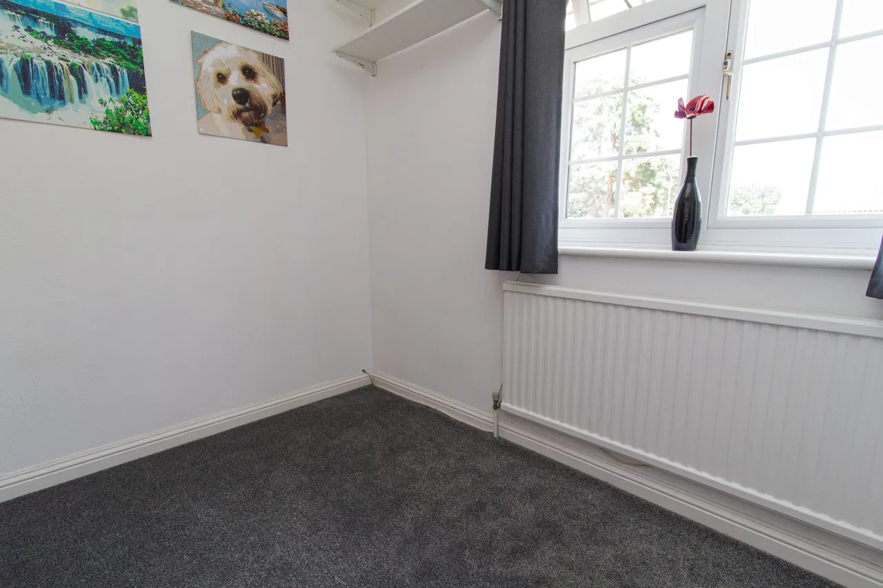 Priors Keep, Fleet, GU52 7LB, photo 12