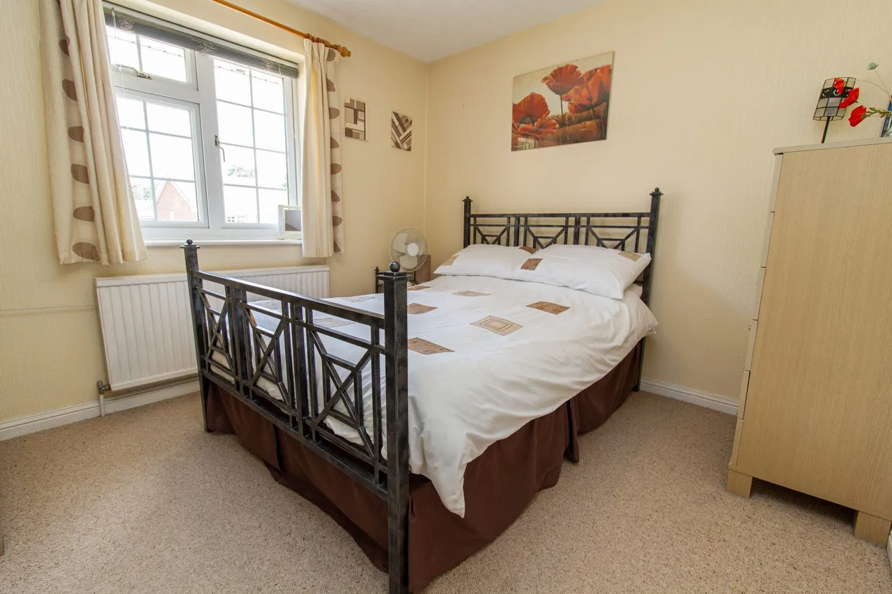 Priors Keep, Fleet, GU52 7LB, photo 10