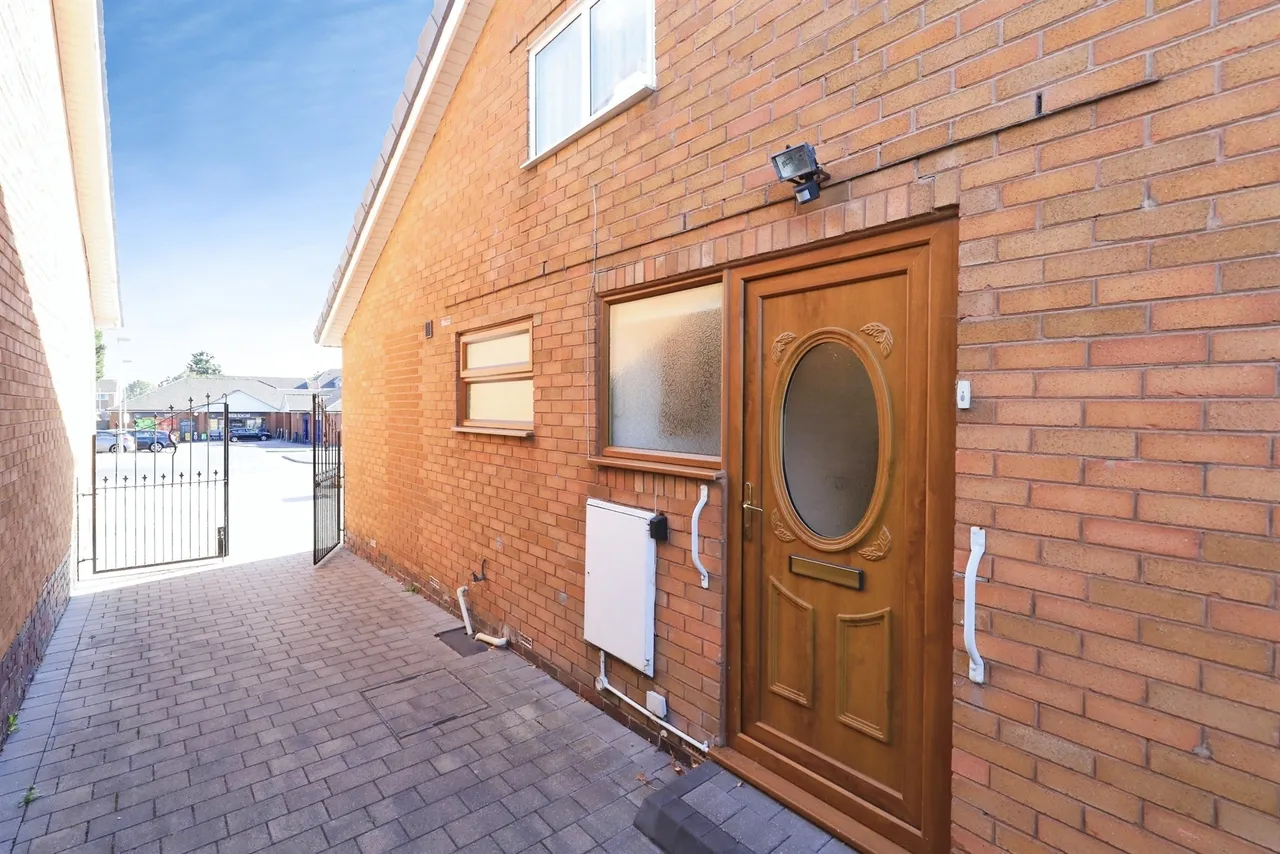 Tennyson Way, Kidderminster, DY10, photo 18