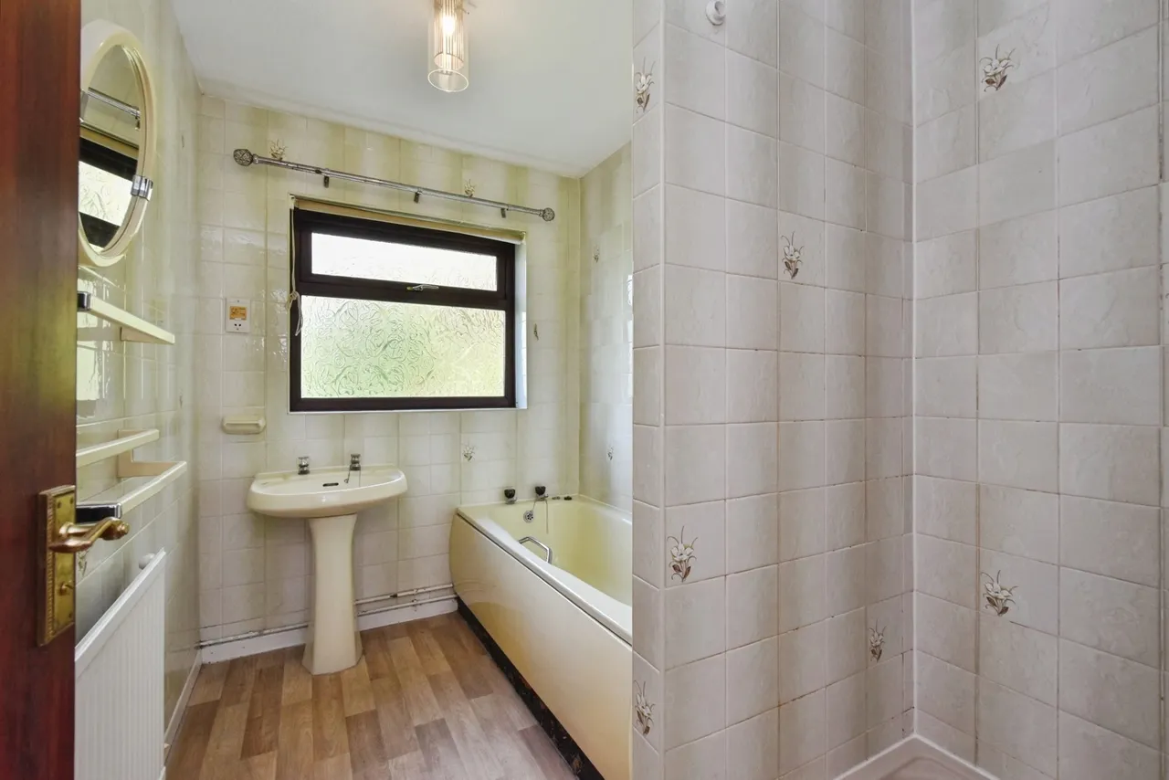 Woodlands Park, Ammanford, SA18, photo 16