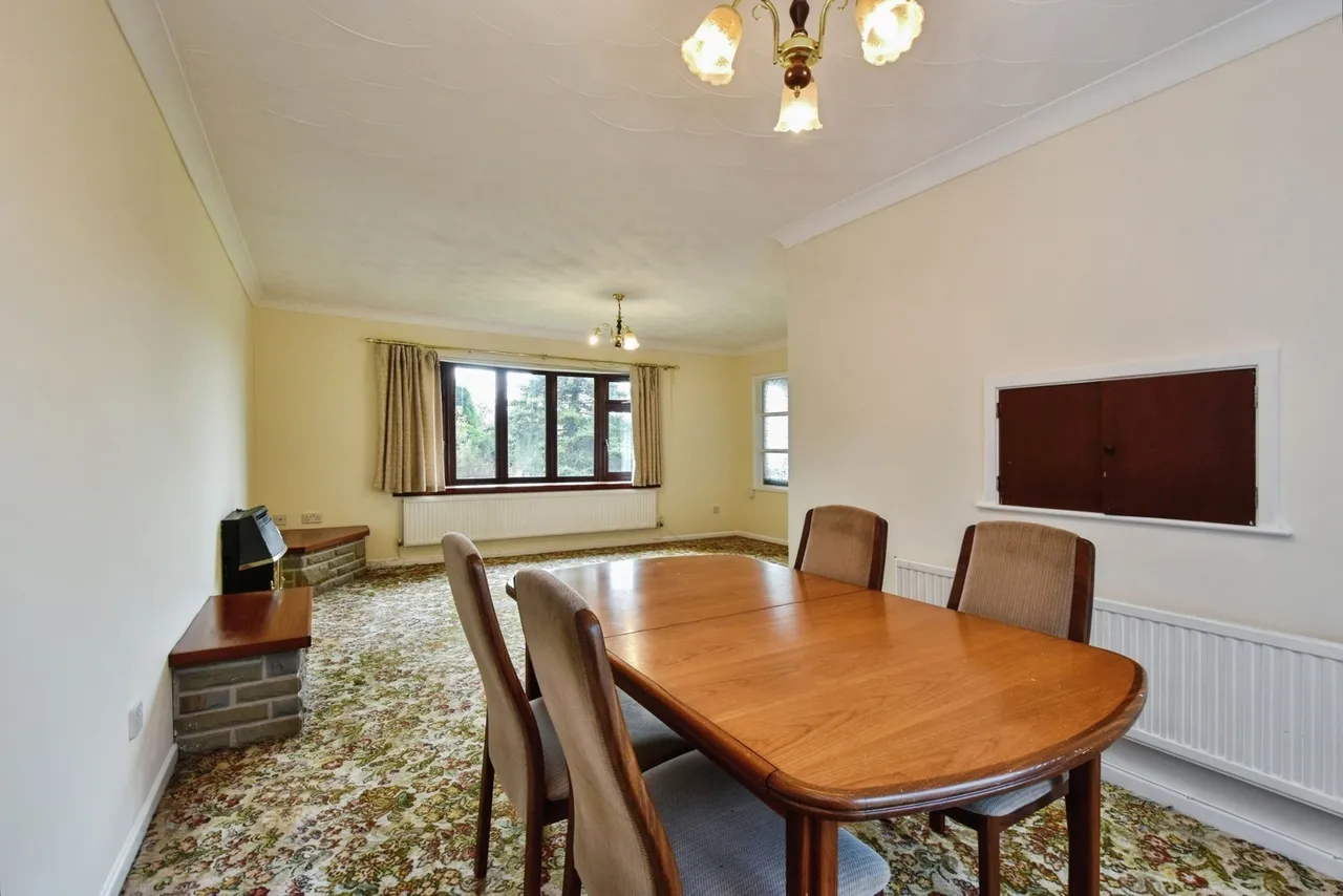 Woodlands Park, Ammanford, SA18, photo 8