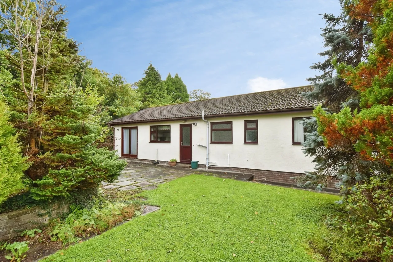 Woodlands Park, Ammanford, SA18, photo 2