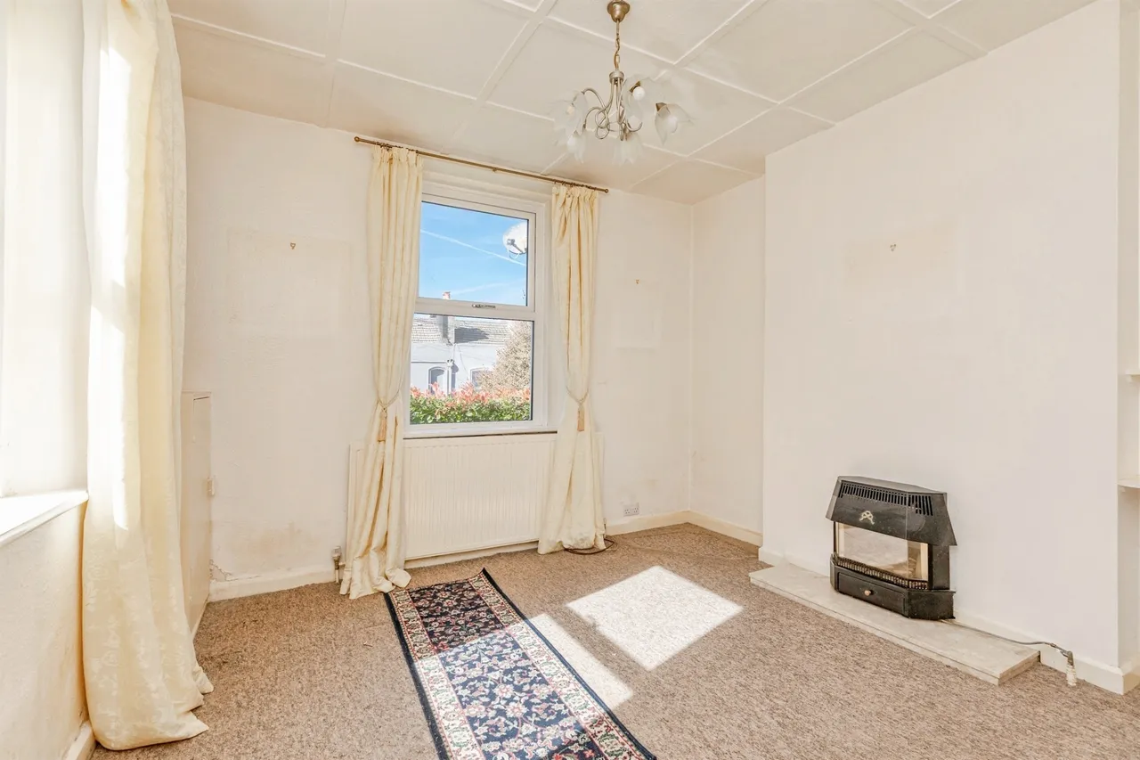 Stonefield Road, Hastings, TN34, photo 7