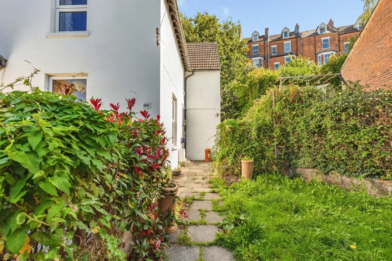 Stonefield Road, Hastings, TN34, photo 14