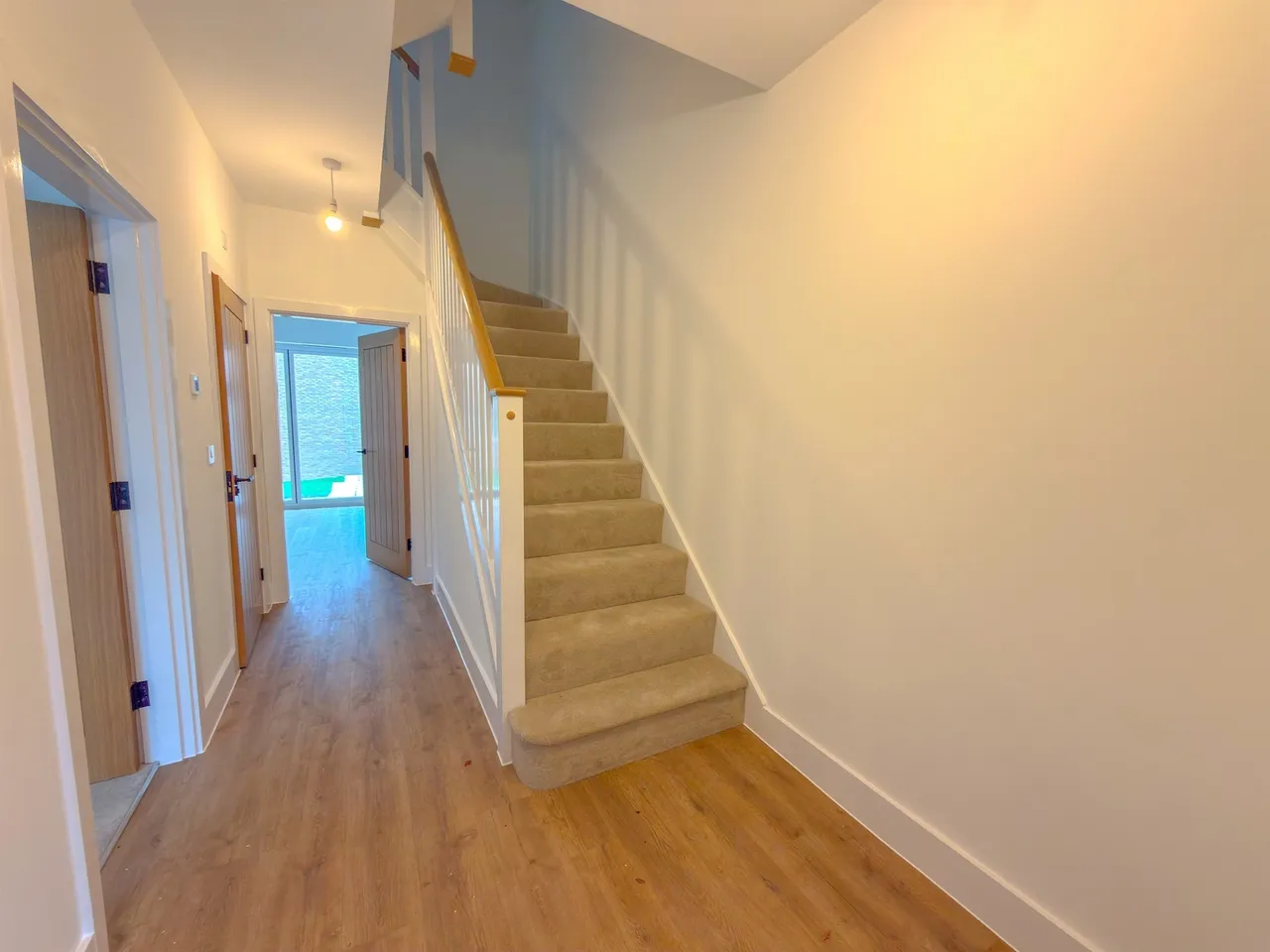 Thames View, Blunsdon, SN26, photo 9