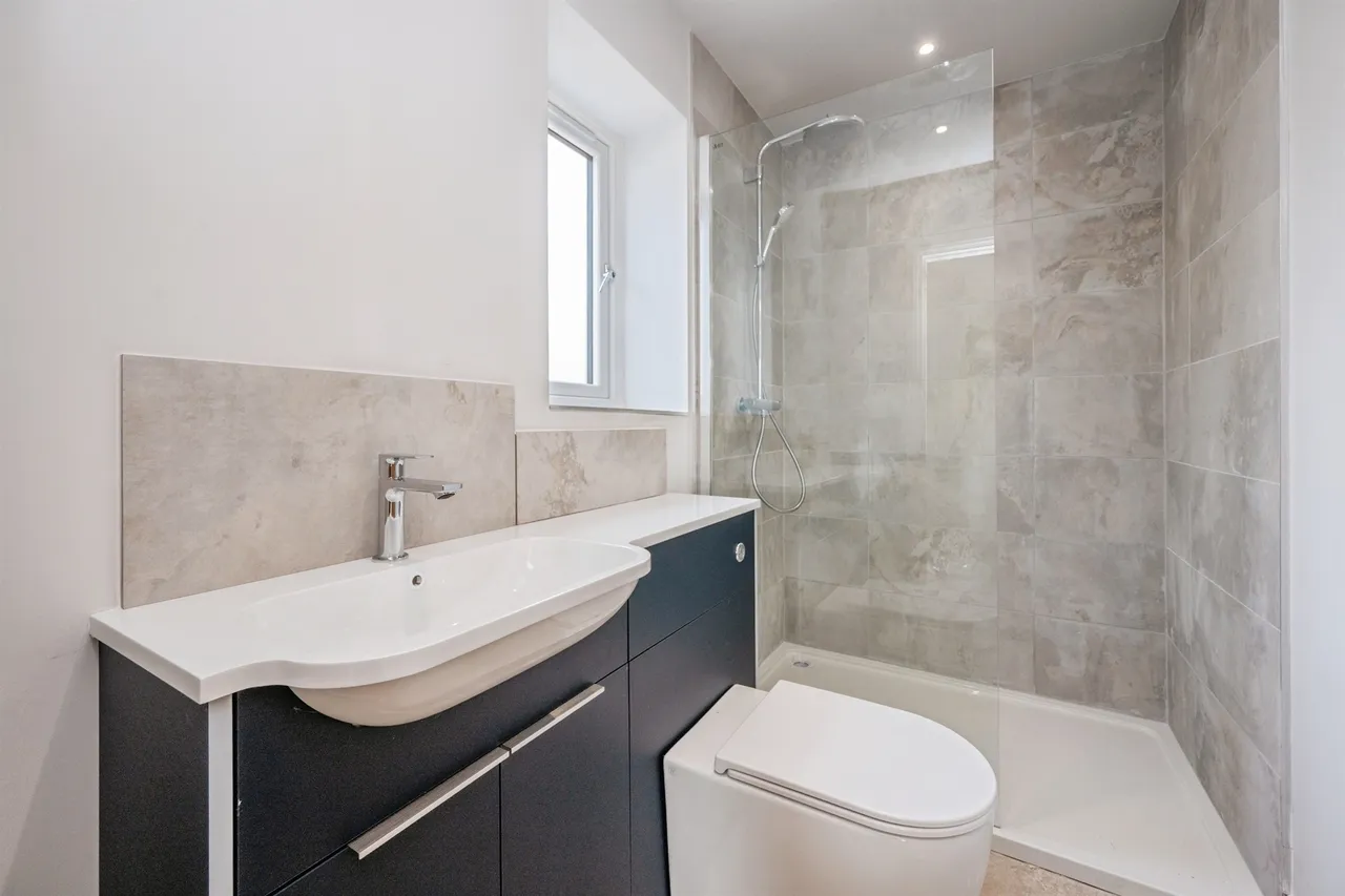 Old Derby Road, Ashbourne, DE6, photo 7