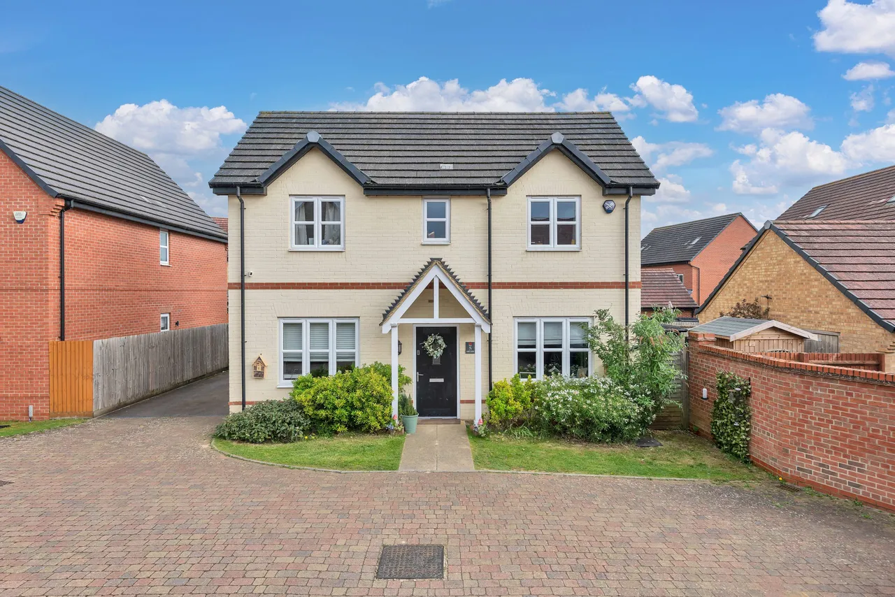 4 bed house for sale — Poppy Drive, Ampthill, Bedford, Bedford, MK45 2AT