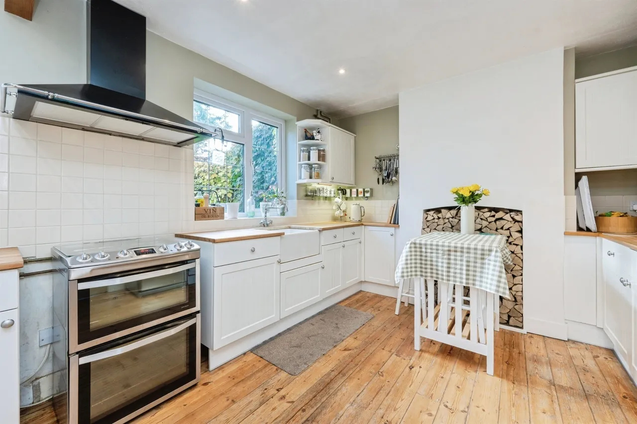 Grenville Avenue, Wendover, HP22, photo 7