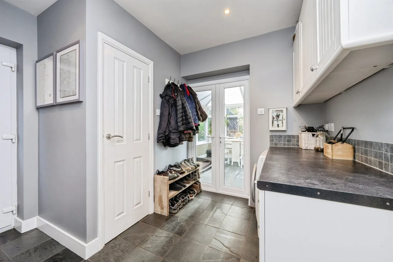 Grenville Avenue, Wendover, HP22, photo 9