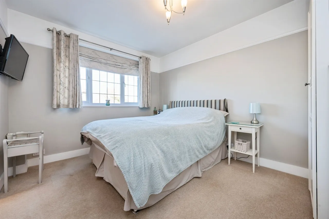 Grenville Avenue, Wendover, HP22, photo 12