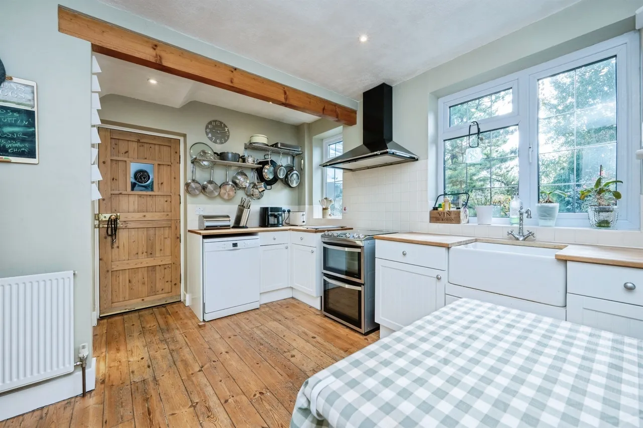 Grenville Avenue, Wendover, HP22, photo 5