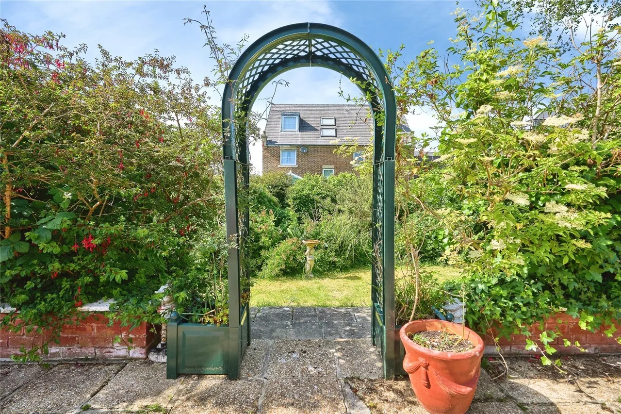 Melville Street, Sandown, PO36, photo 14