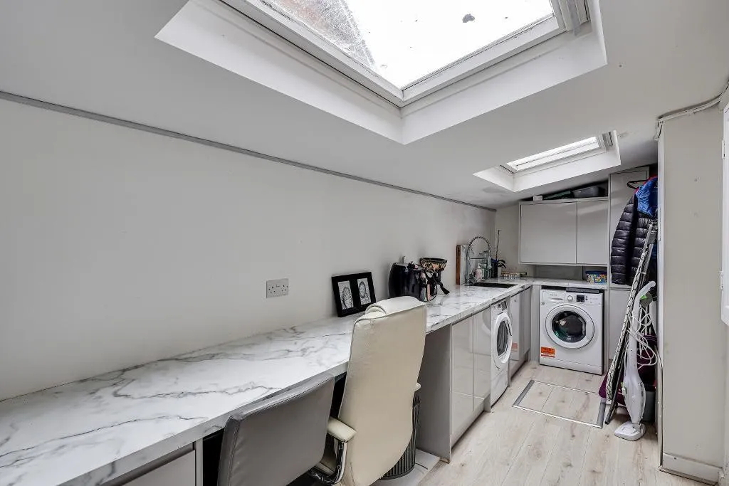 Selsdon Road, South Croydon, photo 12
