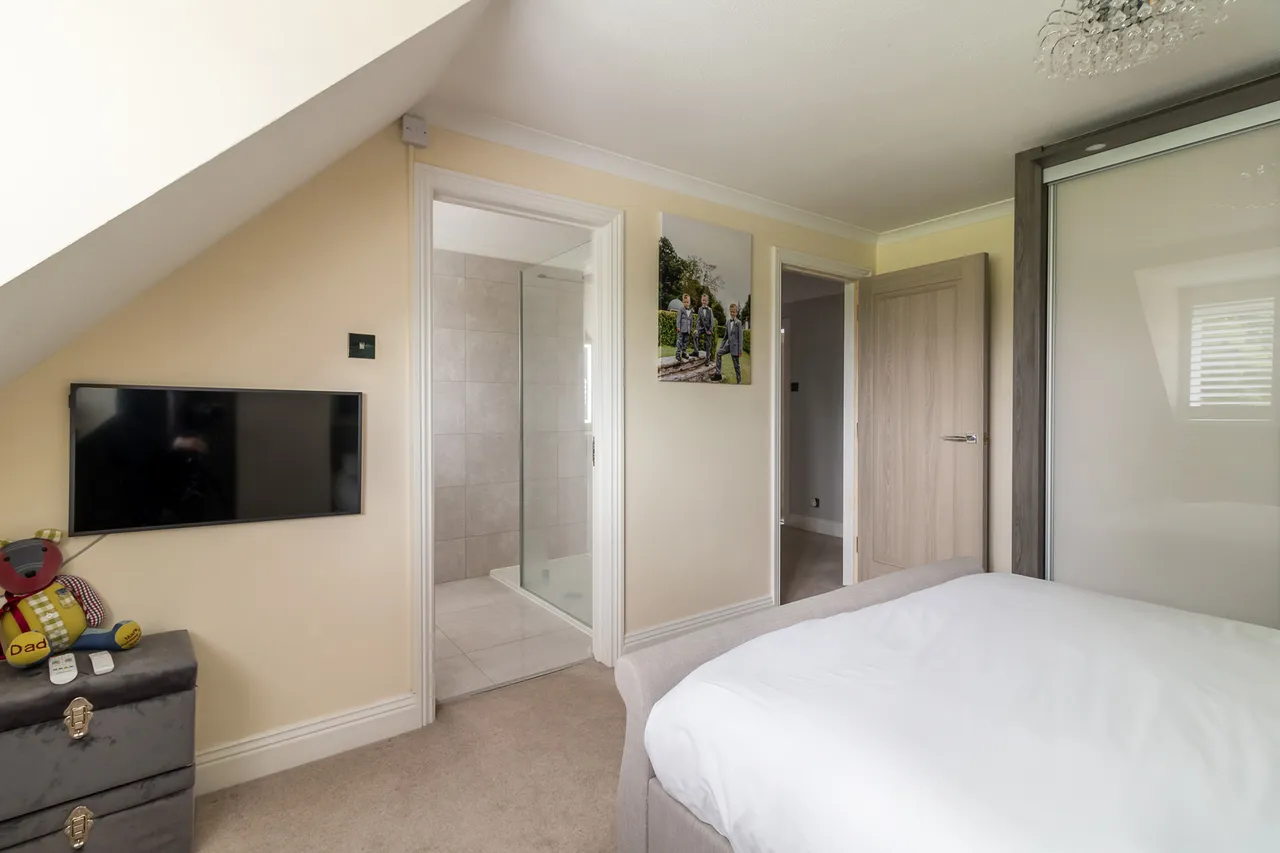 1A Bickerley Road, Ringwood, BH24 1EF, photo 9