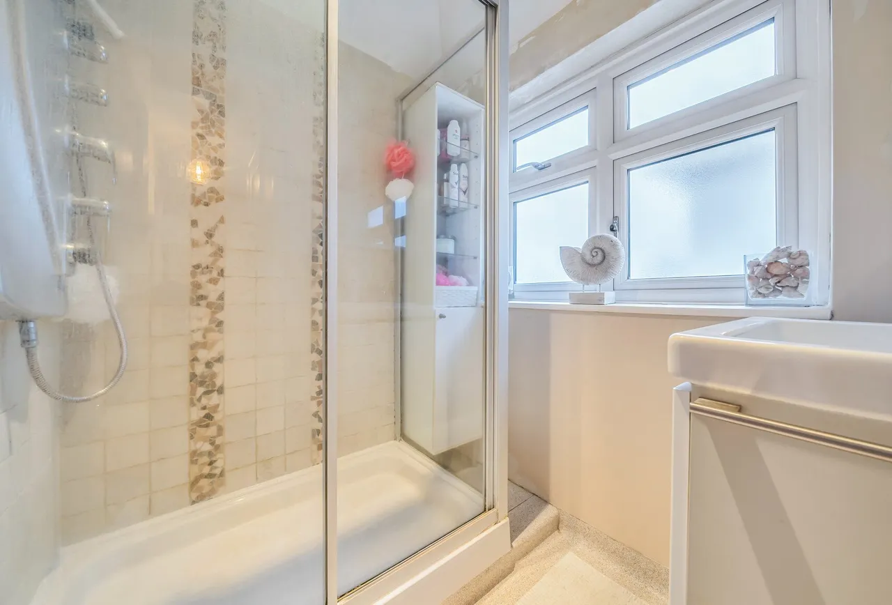 Whittaker Road, Sutton, SM3 9QG, photo 10