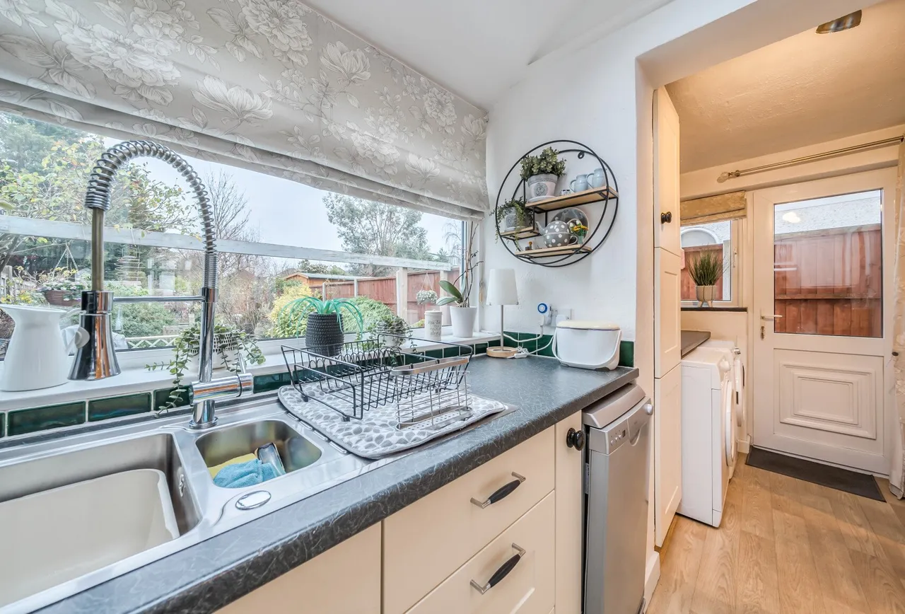 Whittaker Road, Sutton, SM3 9QG, photo 6
