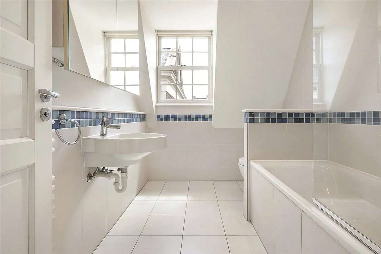 Sadlers Gate Mews, Commondale, SW15, photo 11