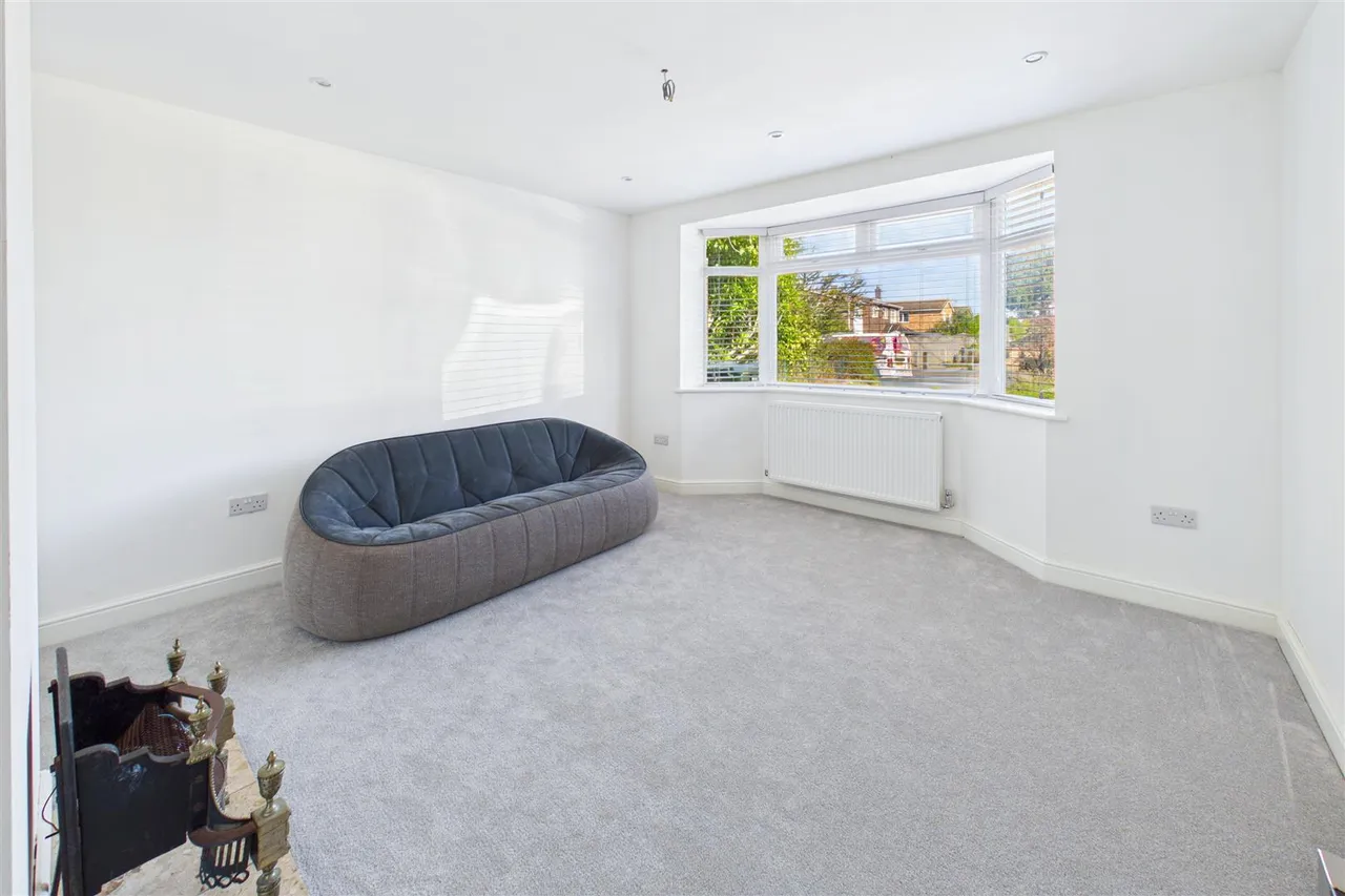 High Road, Roydon, IP22, photo 15
