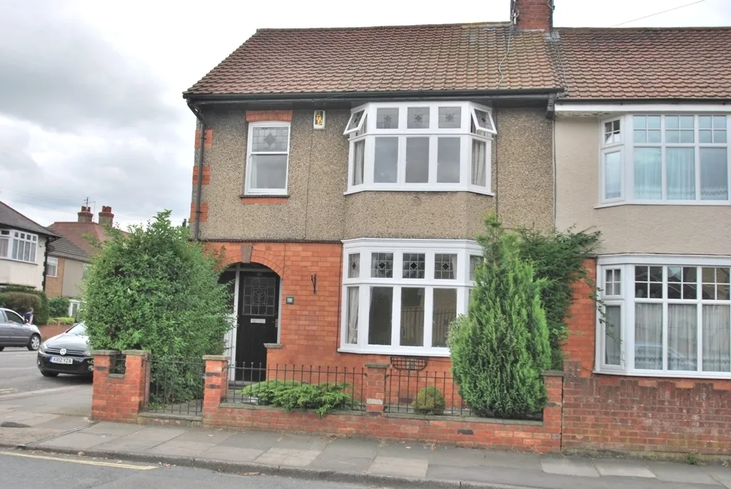3 bed house to rent, King Edward Road, Northampton, NN1