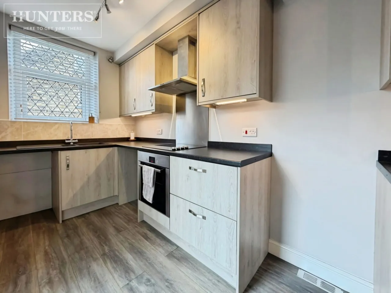 Springvale Road, Great Houghton, S72, photo 7