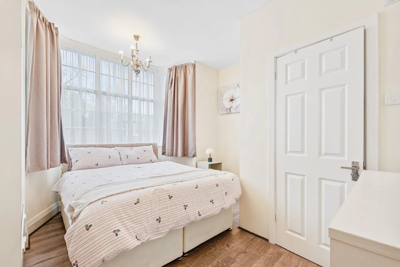 Vivian Avenue, Hendon, photo 6