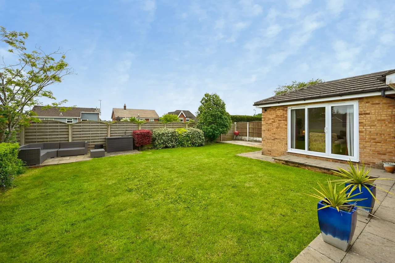 Rooley Avenue, Sutton-In-Ashfield, NG17, photo 15