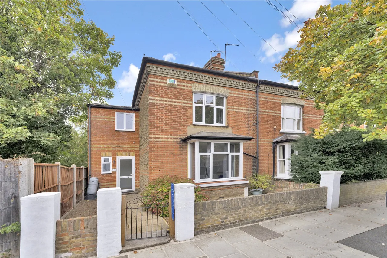4 bed house for sale — Fulwell Road, Teddington, TW11 0RQ