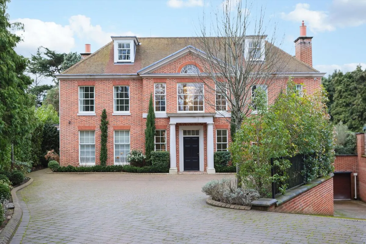 Eaton Park, Cobham, KT11, photo 38