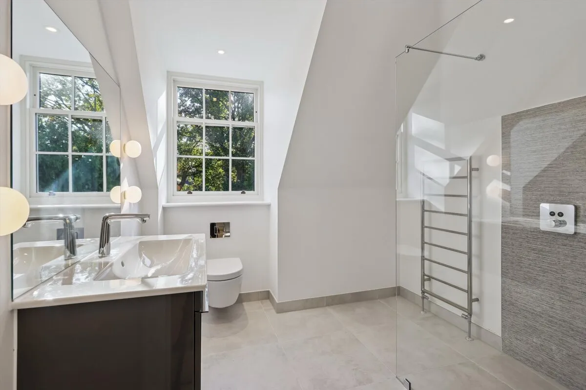 Eaton Park, Cobham, KT11, photo 25