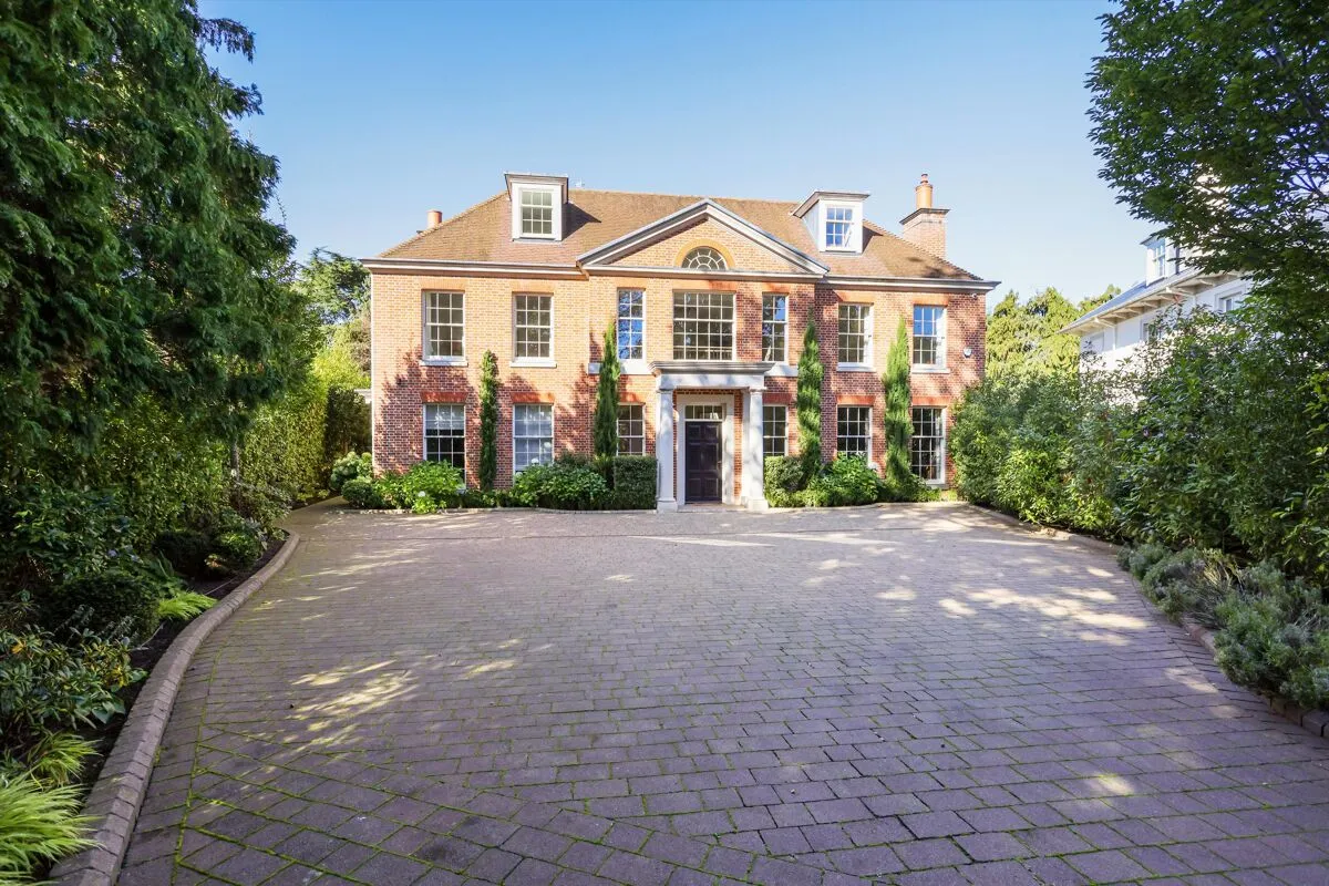 Eaton Park, Cobham, KT11, photo 37