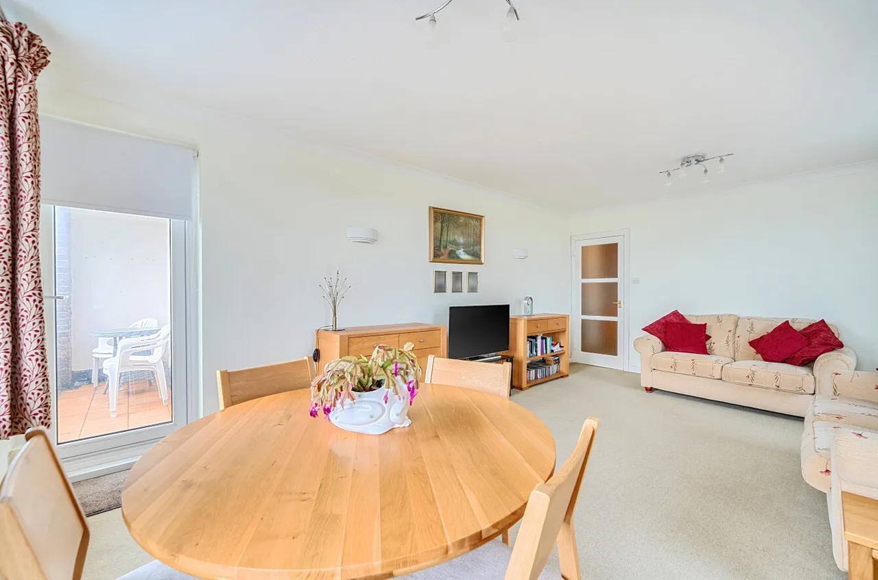West Parade, Worthing, BN11, photo 10