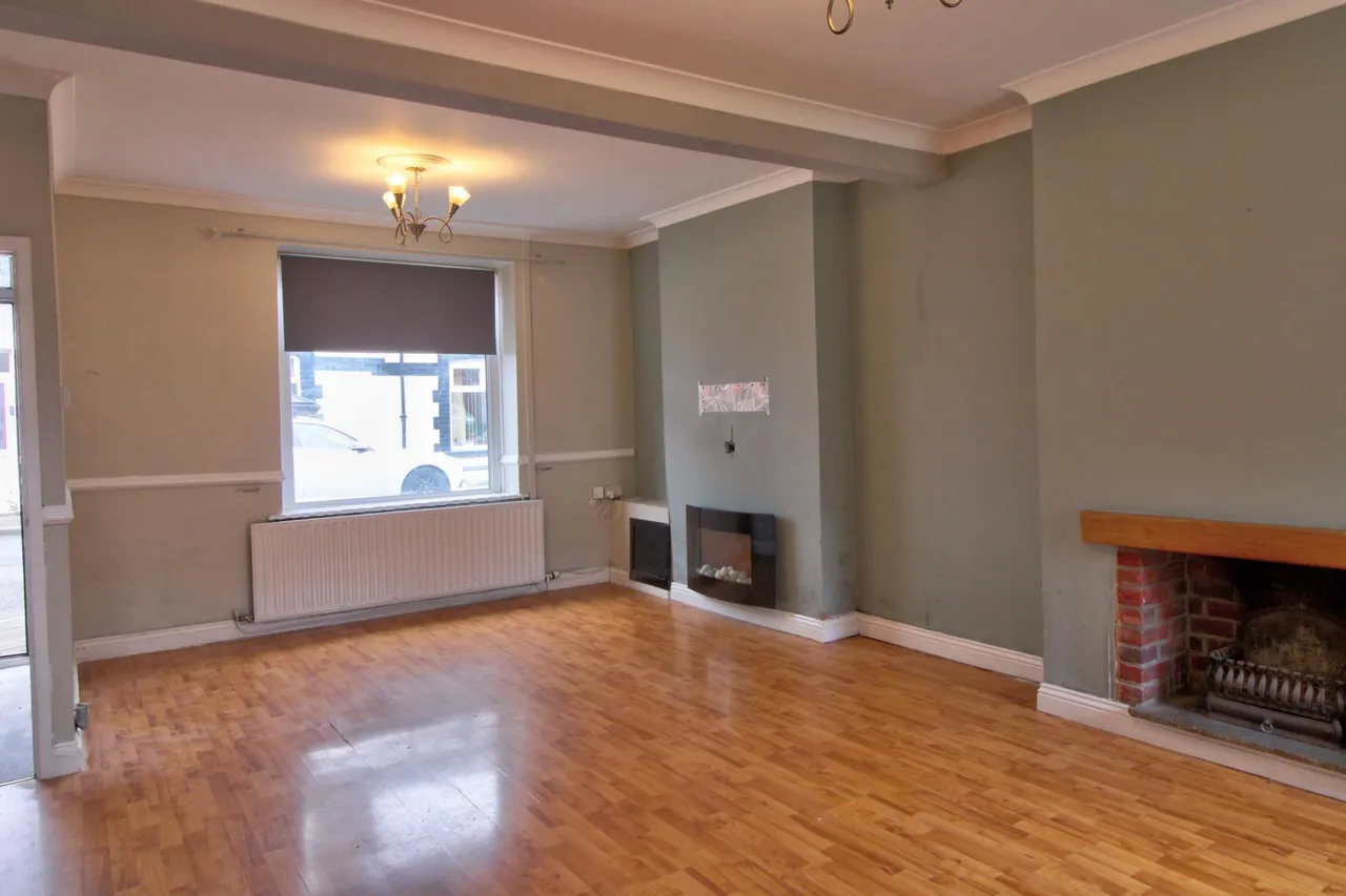Warne Street, Fleur De Lis, NP12, photo 7