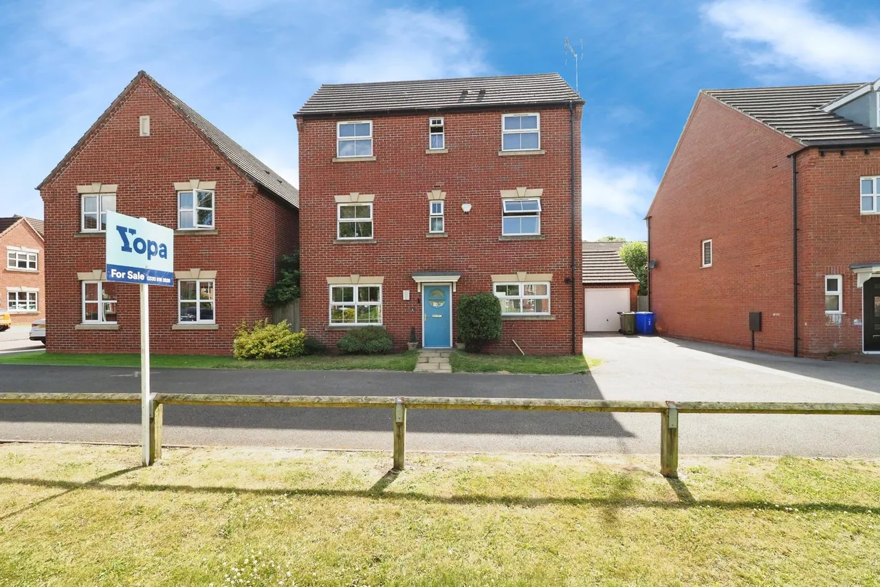 Coral Crescent, Warsop, NG20, photo 20