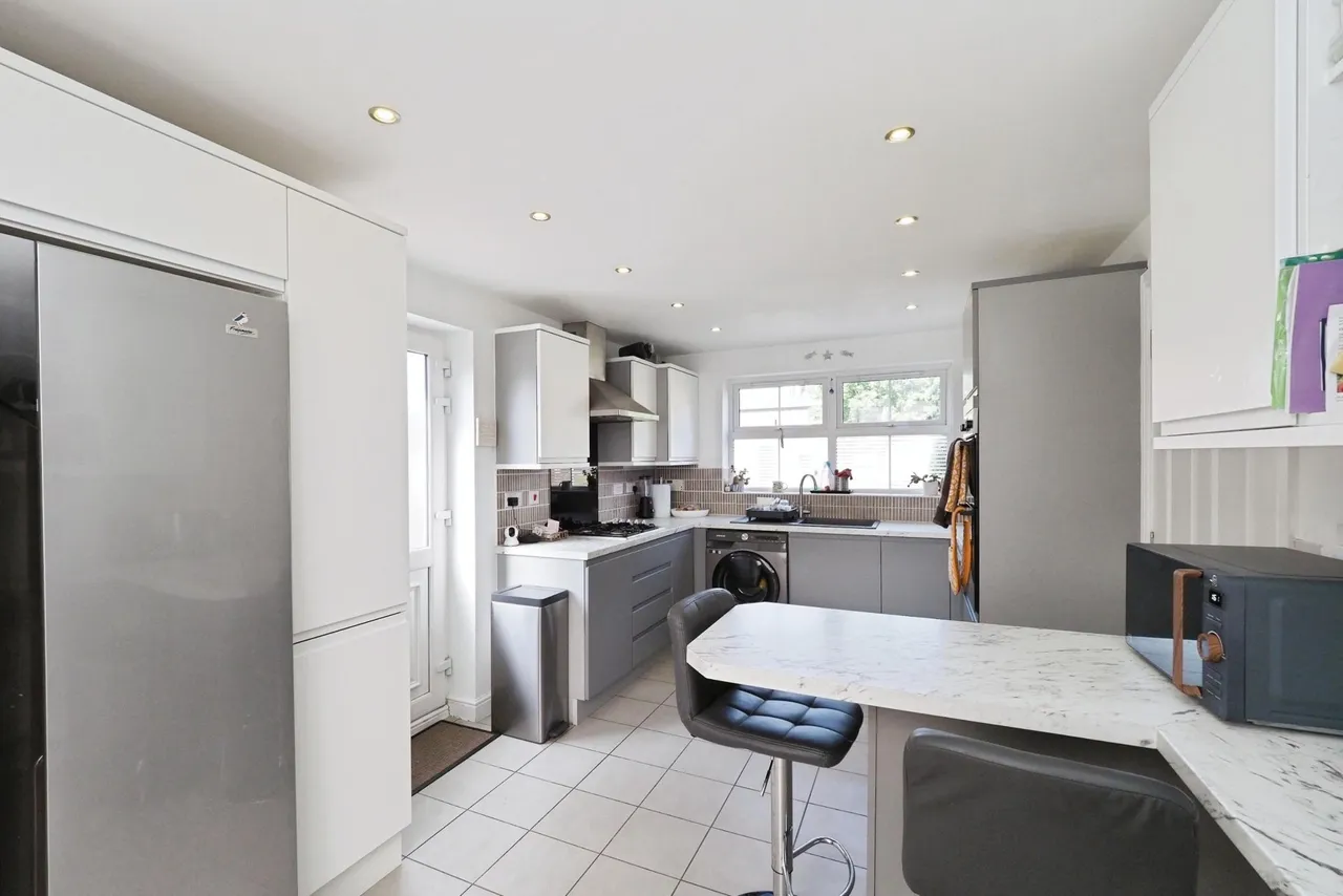 Coral Crescent, Warsop, NG20, photo 7
