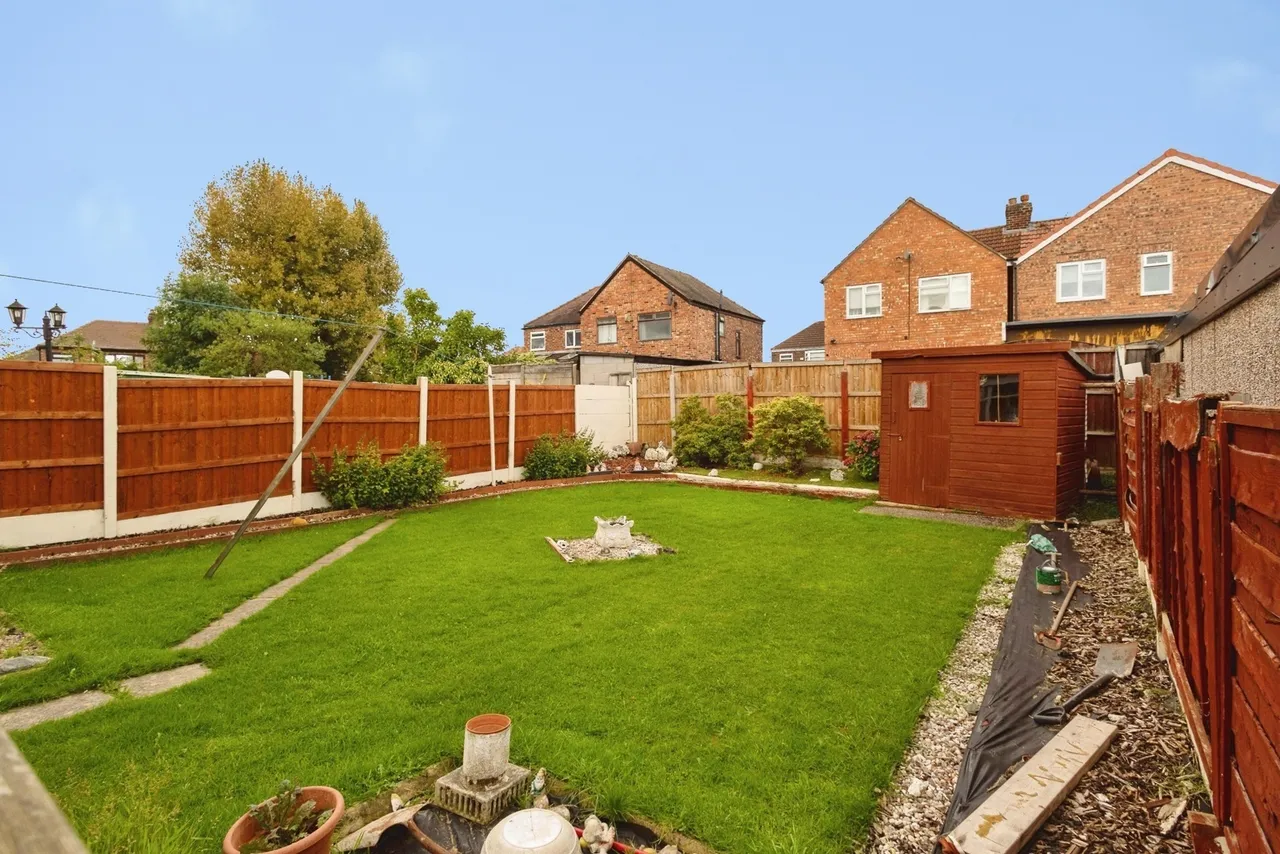 Circular Road, Denton, M34, photo 18